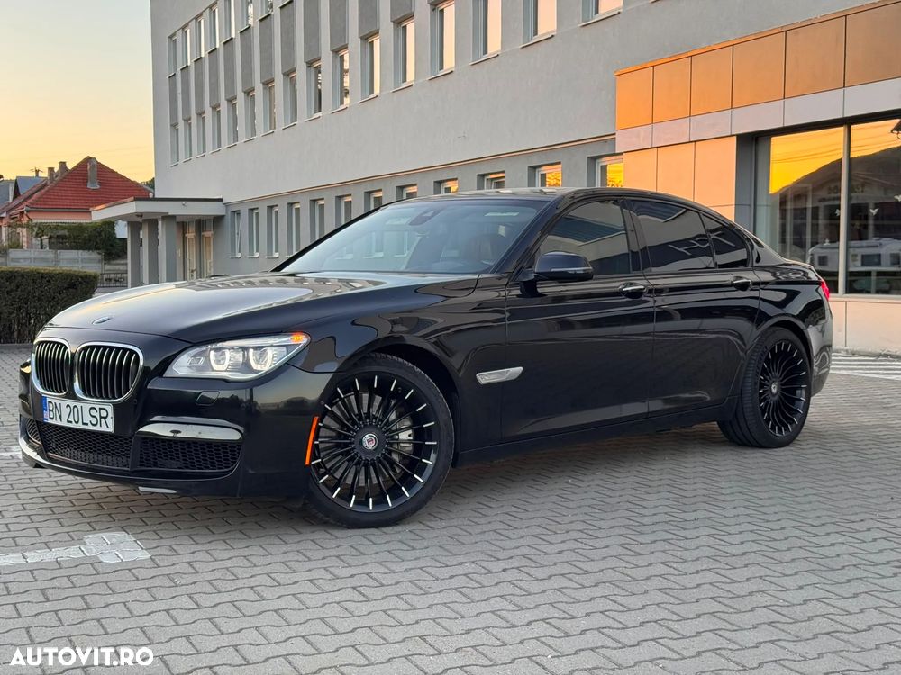 BMW Seria 7 740i Aut. - 1