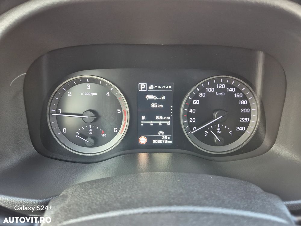 Hyundai Tucson 2.0 CRDI 4WD 6AT Luxury Pack+ - 18