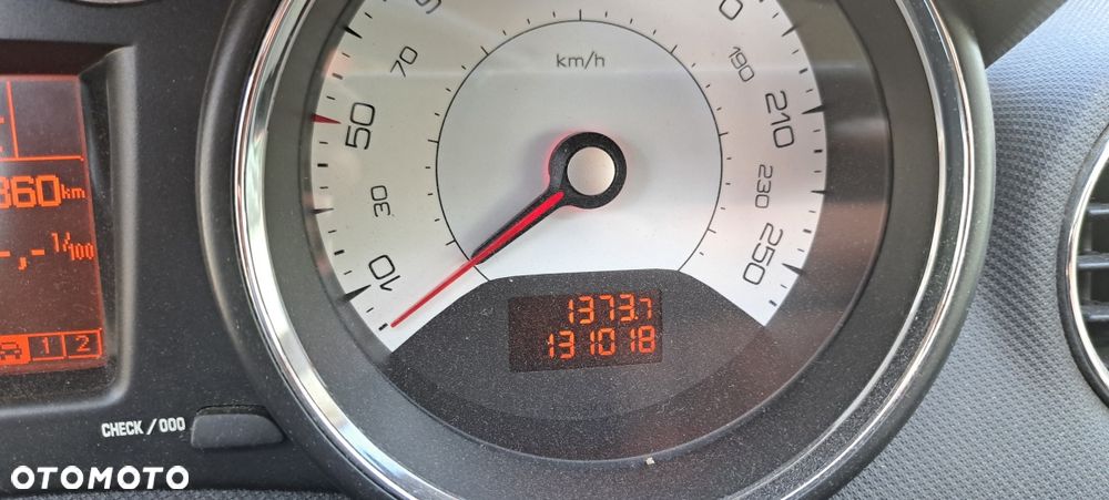 Peugeot 308 - 7