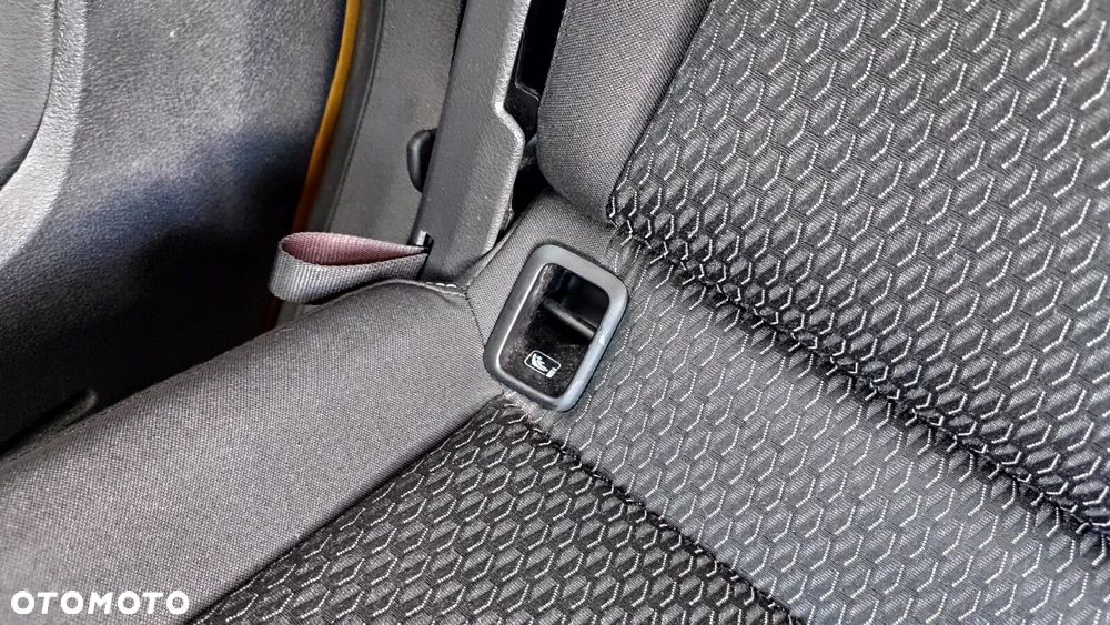 Volkswagen Caddy - 33