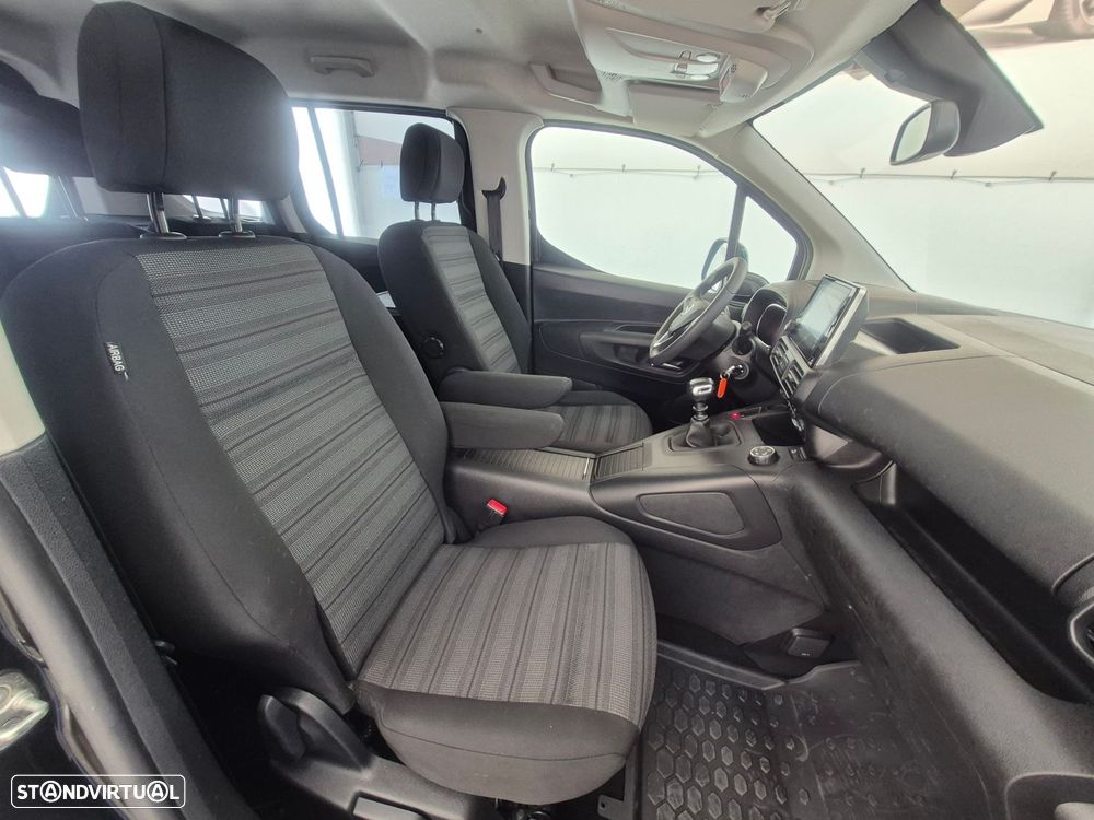 Opel Combo 1.2 L1H1 Innovation - 23