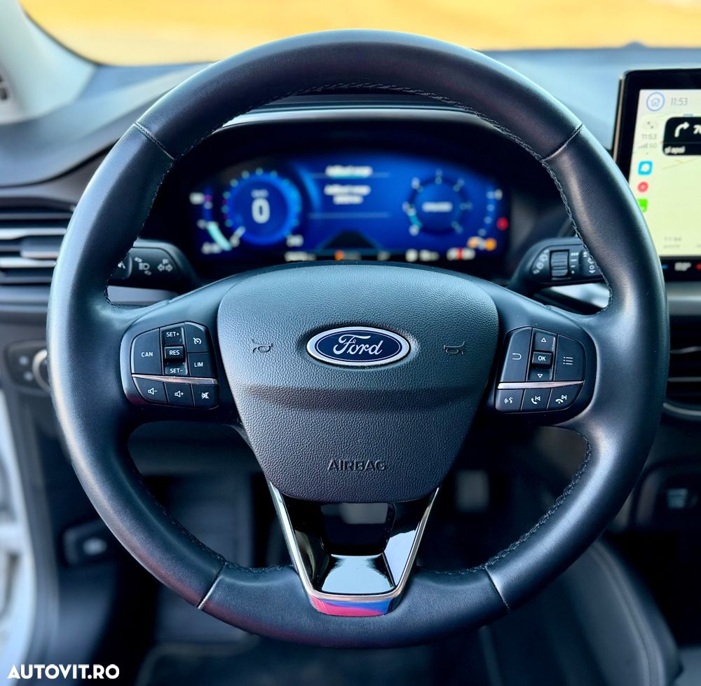 Ford Focus 1.5 EcoBlue Start-Stopp-System Aut. TITANIUM - 19