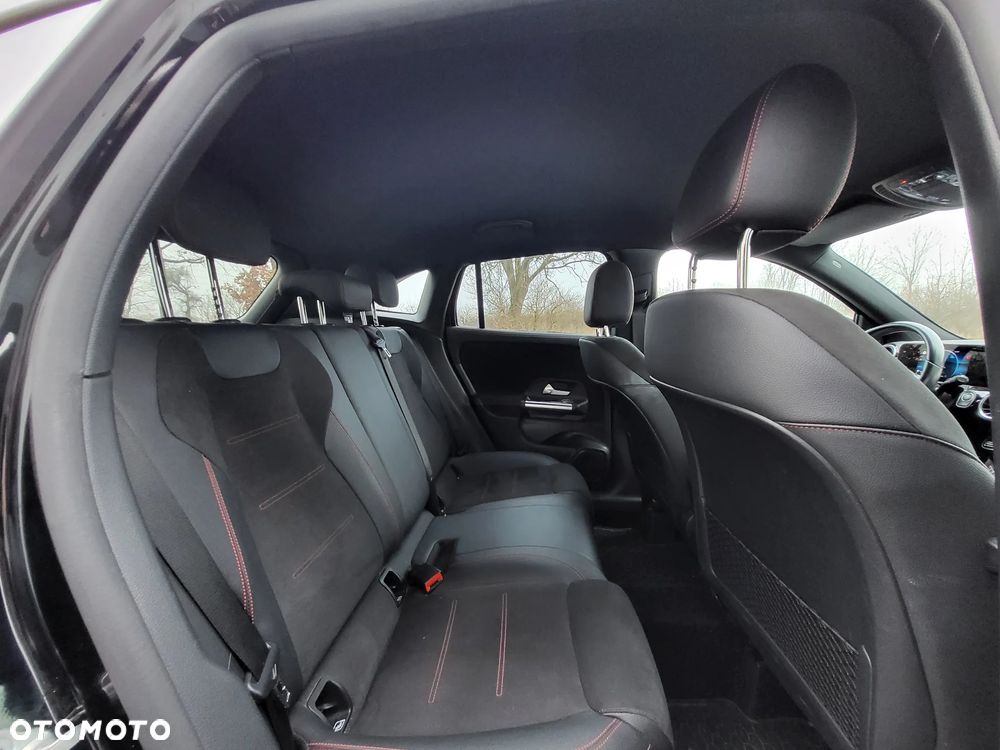 Mercedes-Benz GLA 200 d 8G-DCT AMG Line - 21