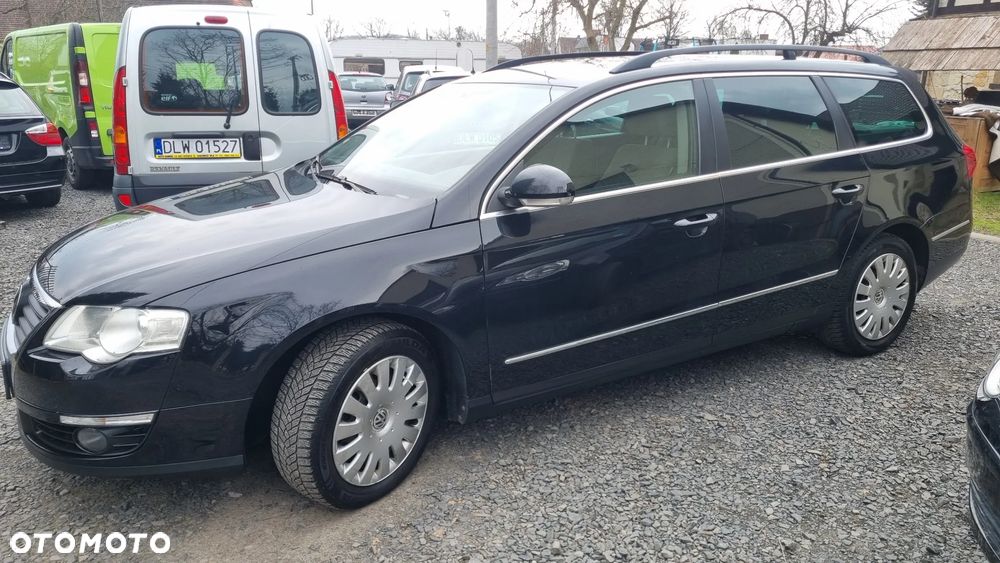 Volkswagen Passat Variant 2.0 TDI DPF DSG Comfortline - 4