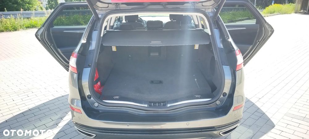 Ford Mondeo 2.0 TDCi Titanium - 14