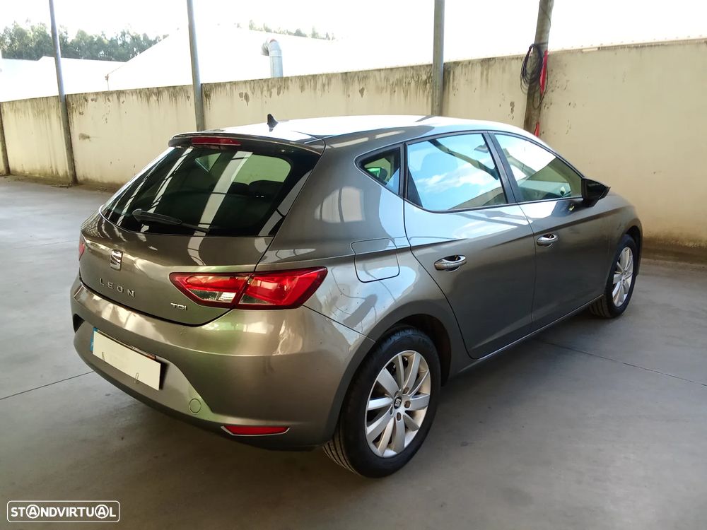 SEAT Leon 1.6 TDI Ecomotive Style - 4