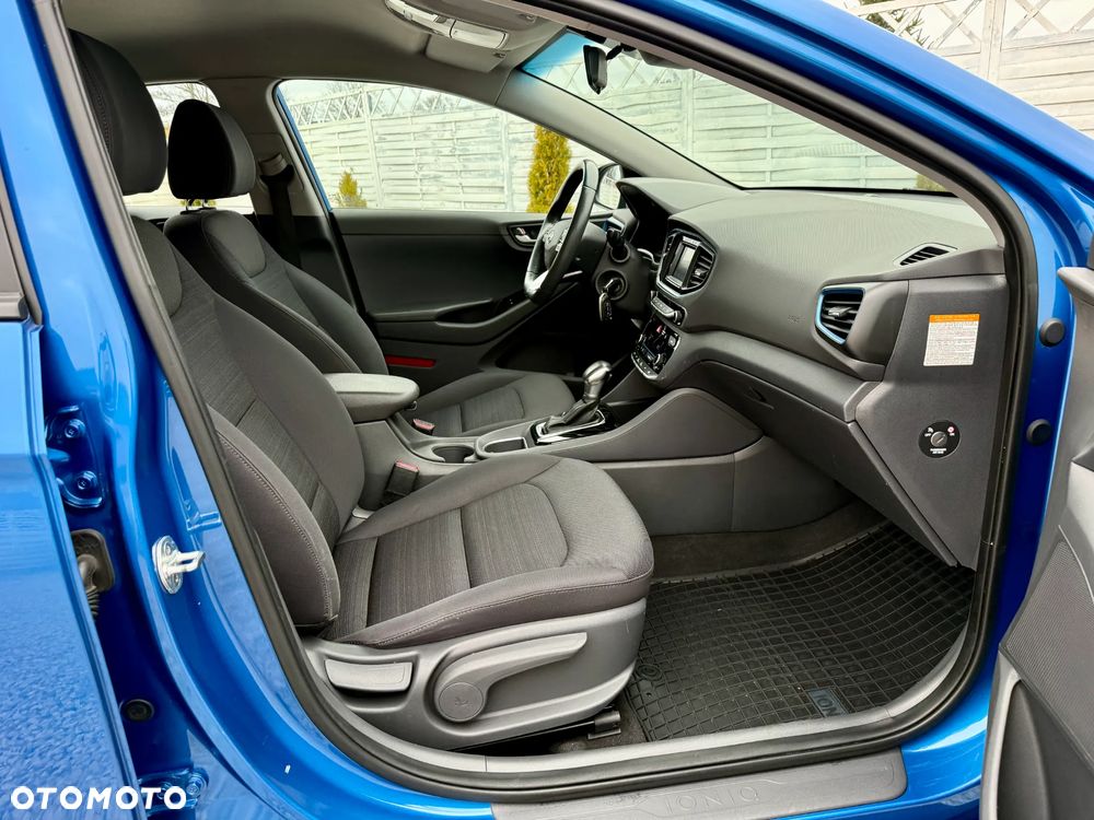 Hyundai IONIQ Hybrid Premium - 5