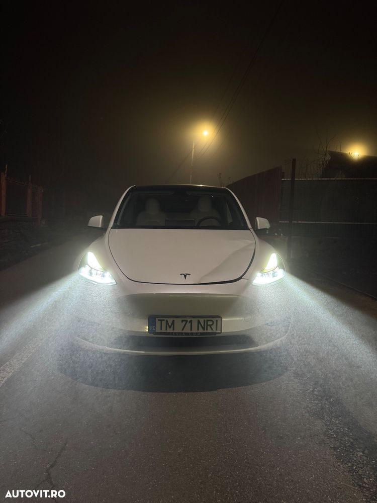 Tesla Model Y RWD - 11