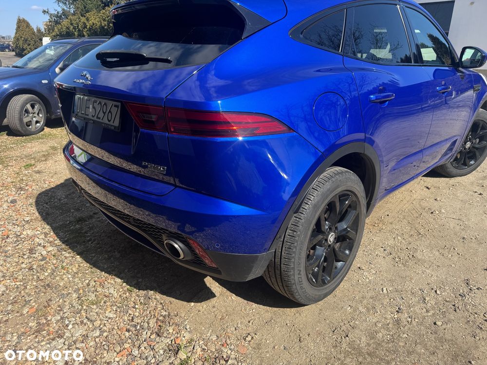 Jaguar E-Pace 2.0 i4P AWD R-Dynamic S - 11