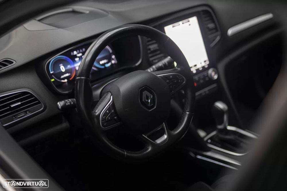 Renault Mégane E-Tech - 14