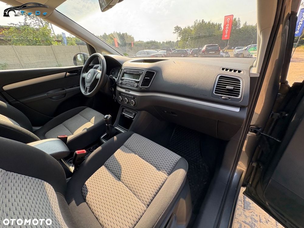 Volkswagen Sharan 2.0 TDI Highline - 18