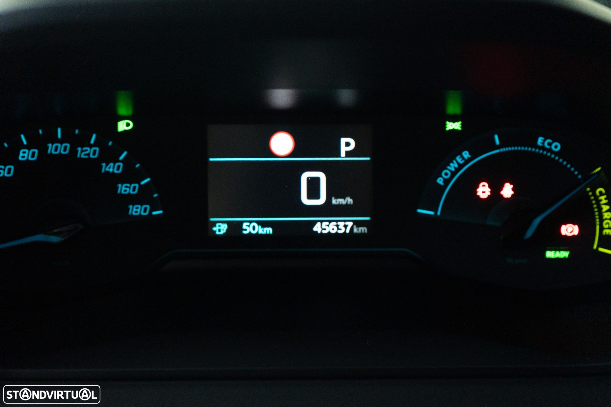 Peugeot e-2008 50 kWh Allure - 5