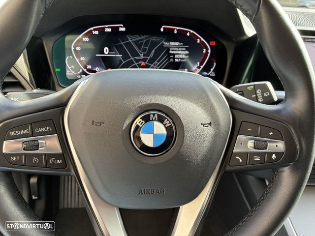 BMW 318 d Ultimate Auto - 29