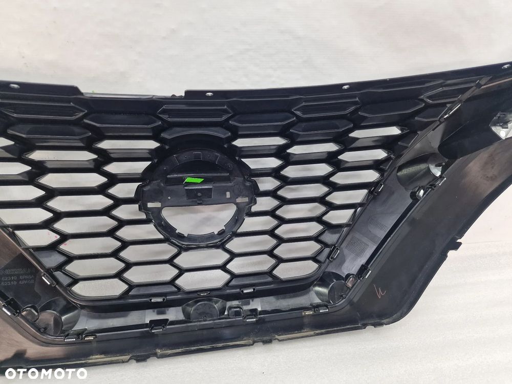 NISSAN JUKE II F16 18- ATRAPA / GRILL PRZEDNI PRZÓD , NR 62310-6PA0A / 62310-GPA0B , NR AUKCJI GL673 - 15