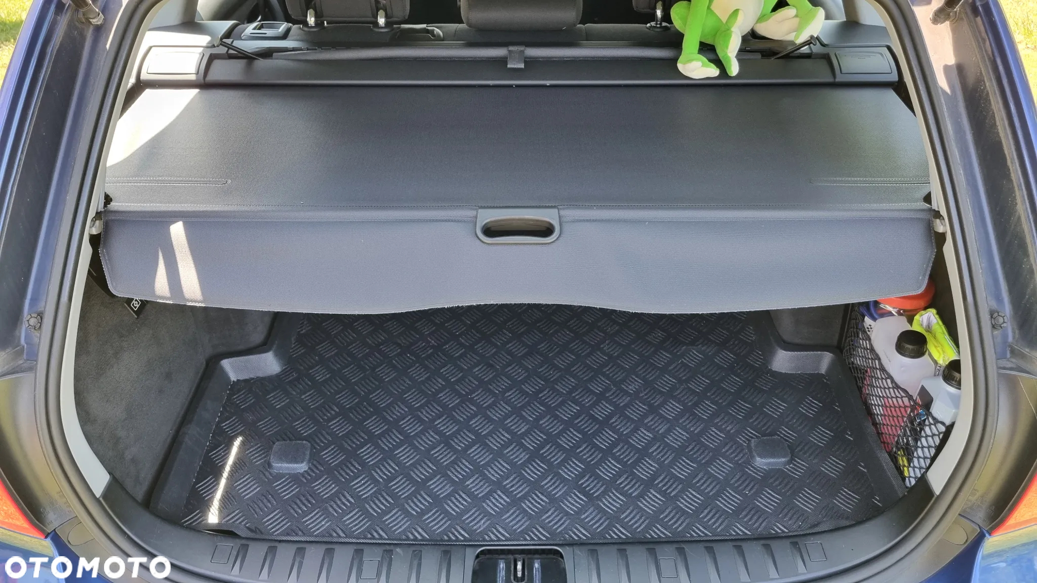 BMW Seria 3 325i - 32