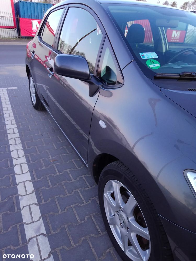 Toyota Auris 1.6 VVT-i Team - 7