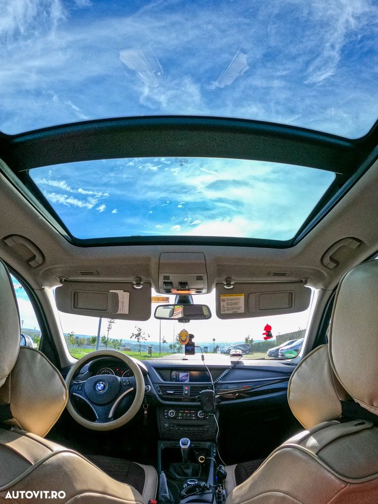 BMW X1 xDrive20d - 11