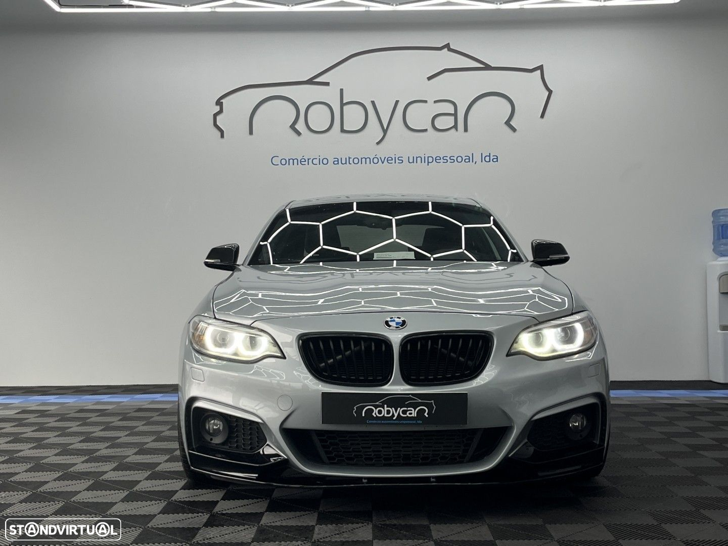 BMW 218 - 2