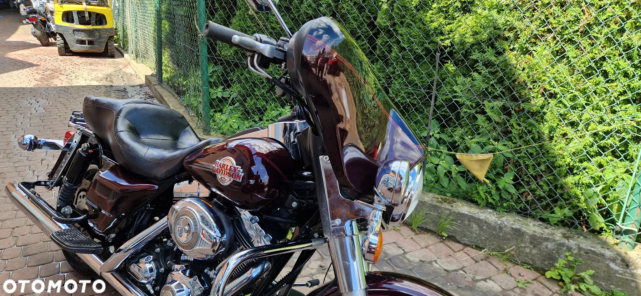 Harley-Davidson FLH Electra Glide - 38