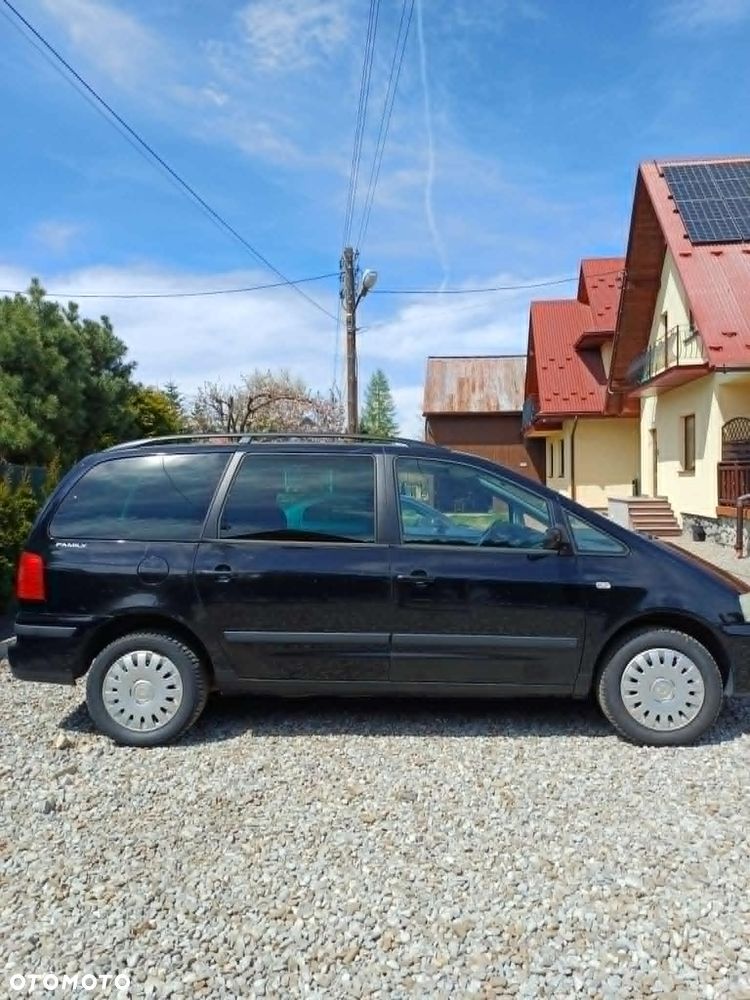 Volkswagen Sharan 1.9 TDI Comfortline - 3