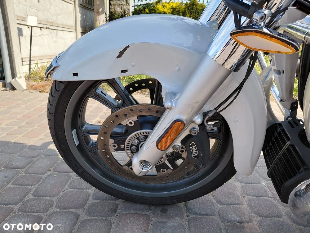 BMW R - 18