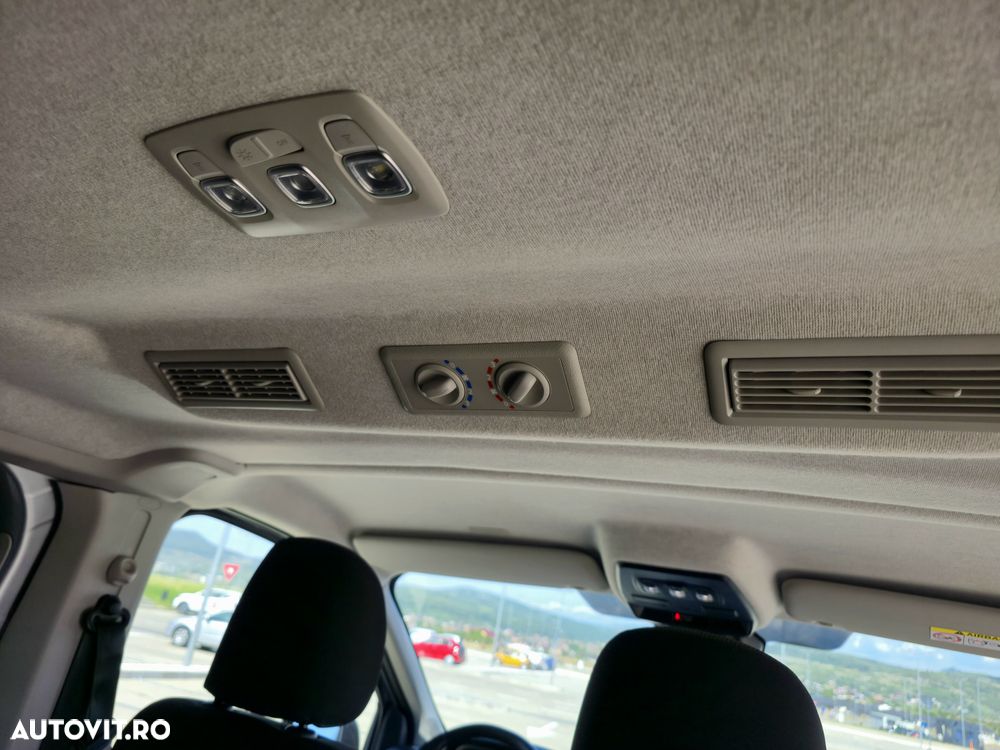 Renault Trafic - 8
