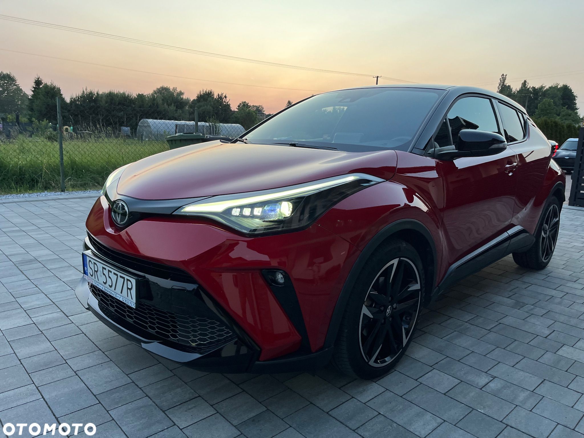 Toyota C-HR 2.0 Hybrid GR Sport - 1