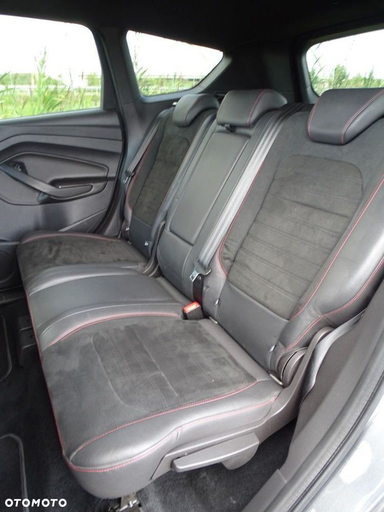 Ford Kuga 2.0 TDCi AWD ST-Line - 13