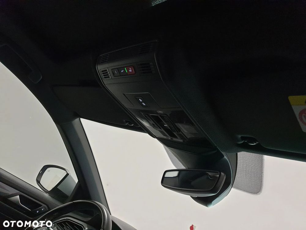 Volkswagen T-Roc 2.0 TDI SCR DSG R-Line - 34