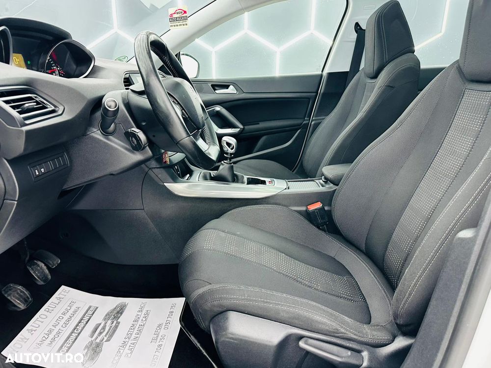 Peugeot 308 e-HDi 115 Stop & Start Allure - 13