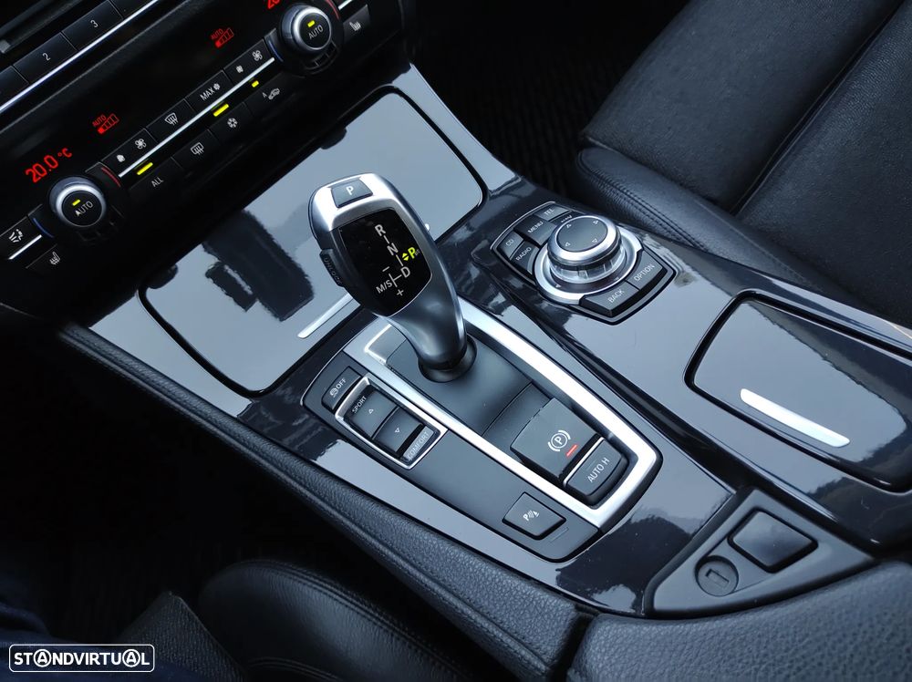 BMW 520 d Touring Sport-Aut. - 23