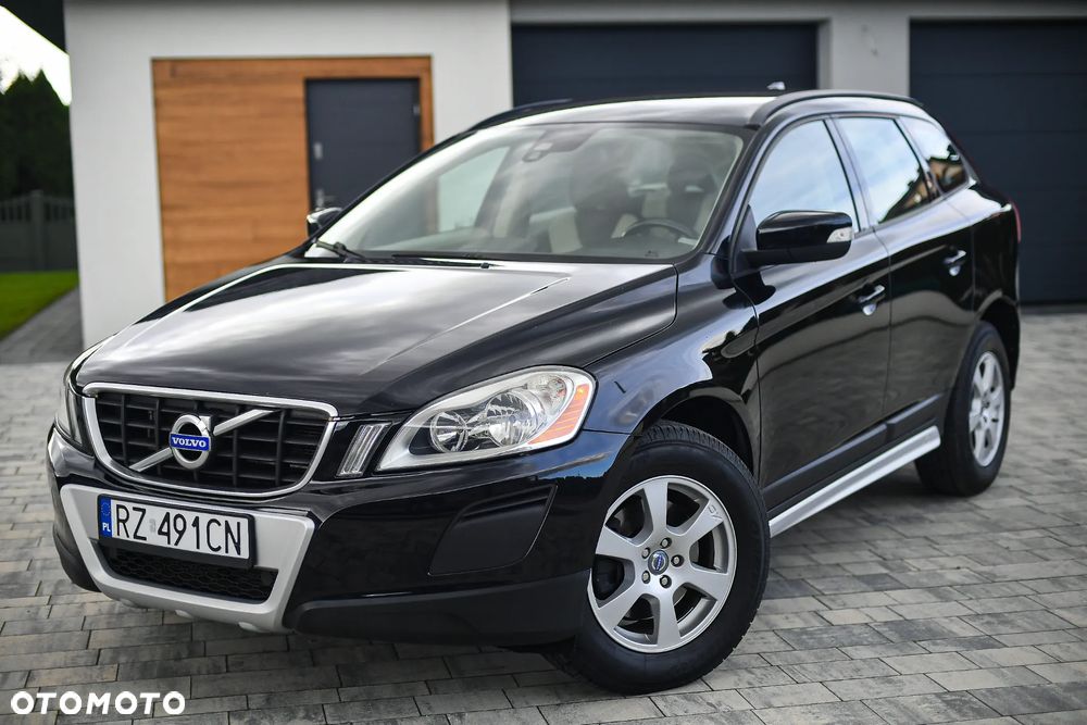 Volvo XC 60 D5 AWD - 10