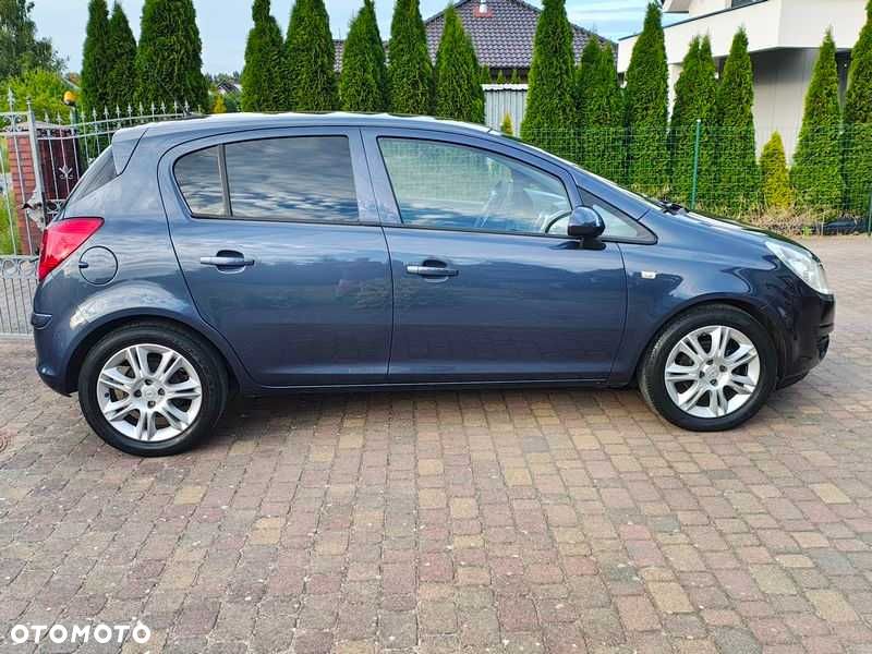 Opel Corsa - 3