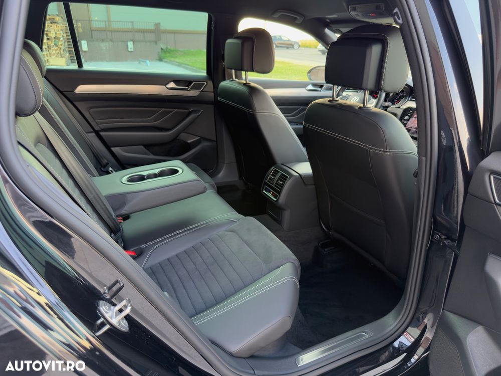 Volkswagen Passat 2.0 TDI SCR DSG Elegance - 25
