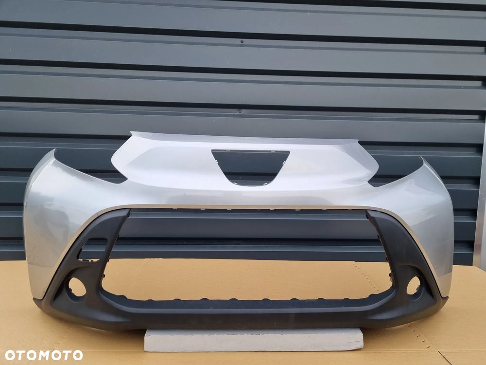 Toyota AYGO CROSS 2022- zderzak przód oryginał MA379 - 1