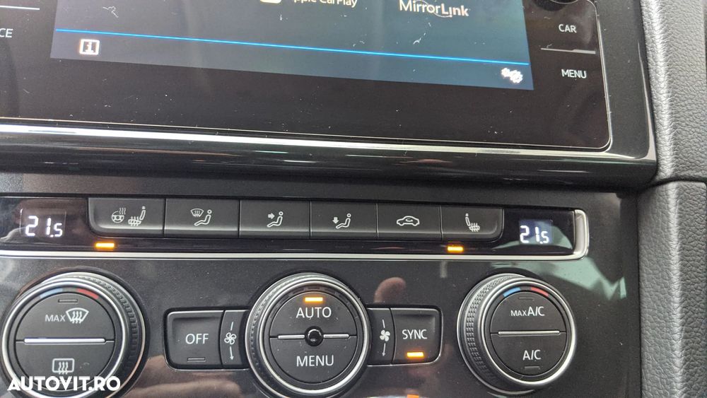 Volkswagen Golf 2.0 TDI (BlueMotion Technology) DSG Comfortline - 23