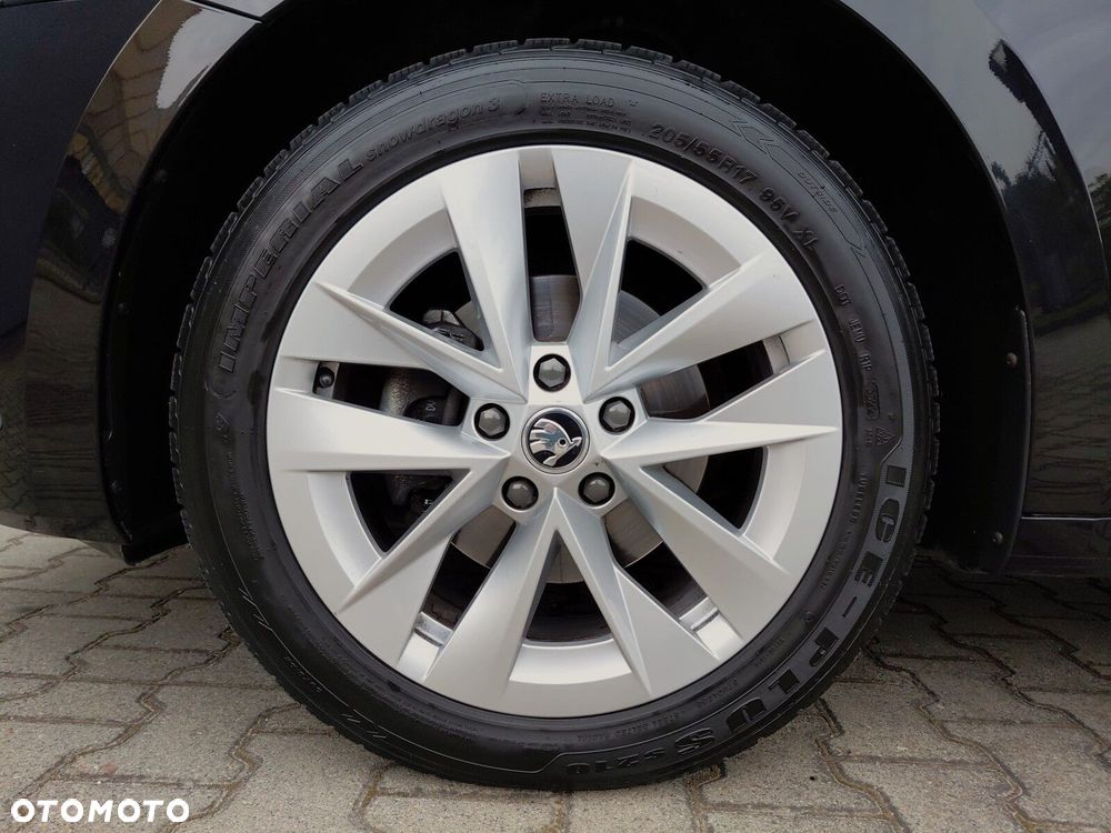 Skoda Octavia 2.0 TDI Ambition DSG - 33