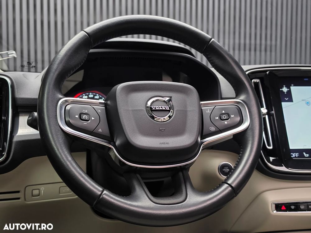 Volvo XC 40 D4 AWD Geartronic Inscription - 11