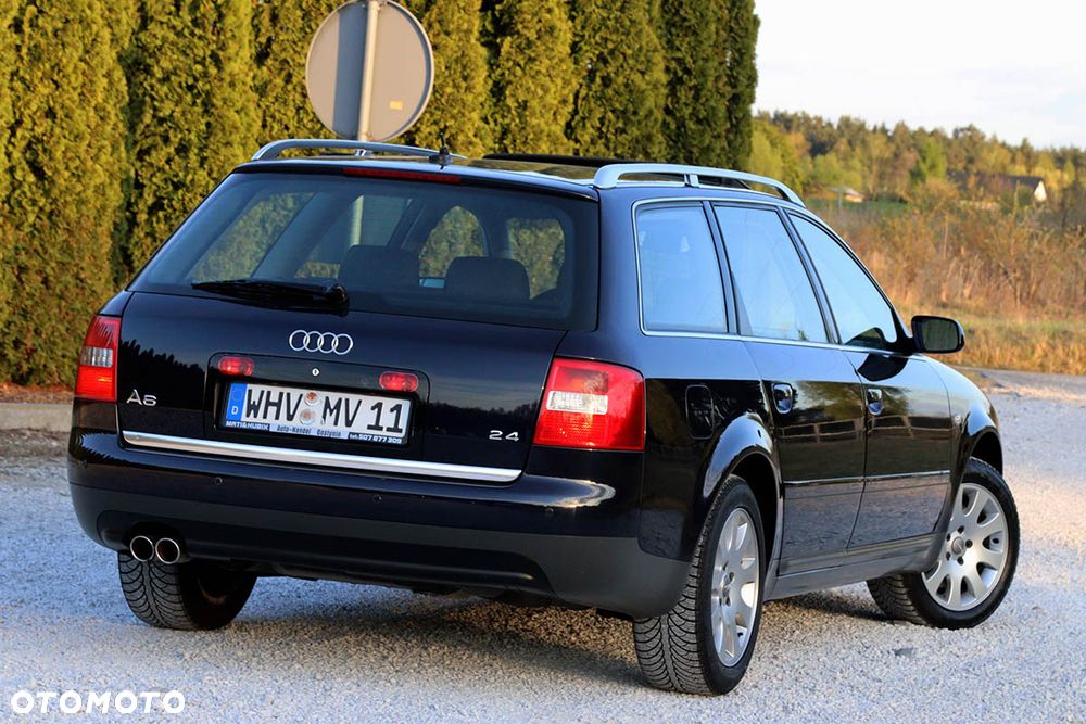 Audi A6 Avant 2.4 - 4