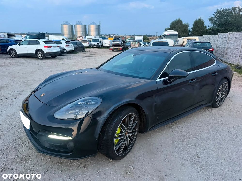 Porsche Panamera 4S E-Hybrid - 2