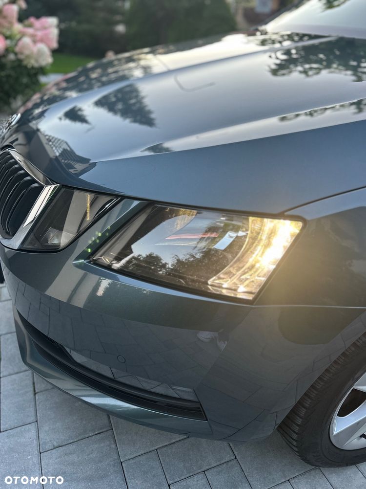 Skoda Octavia 2.0 TDI SCR Ambition - 22