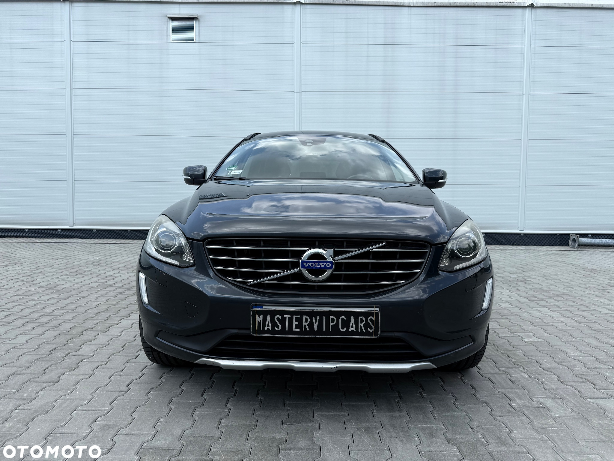 Volvo XC 60 2.4D AWD Momentum - 8