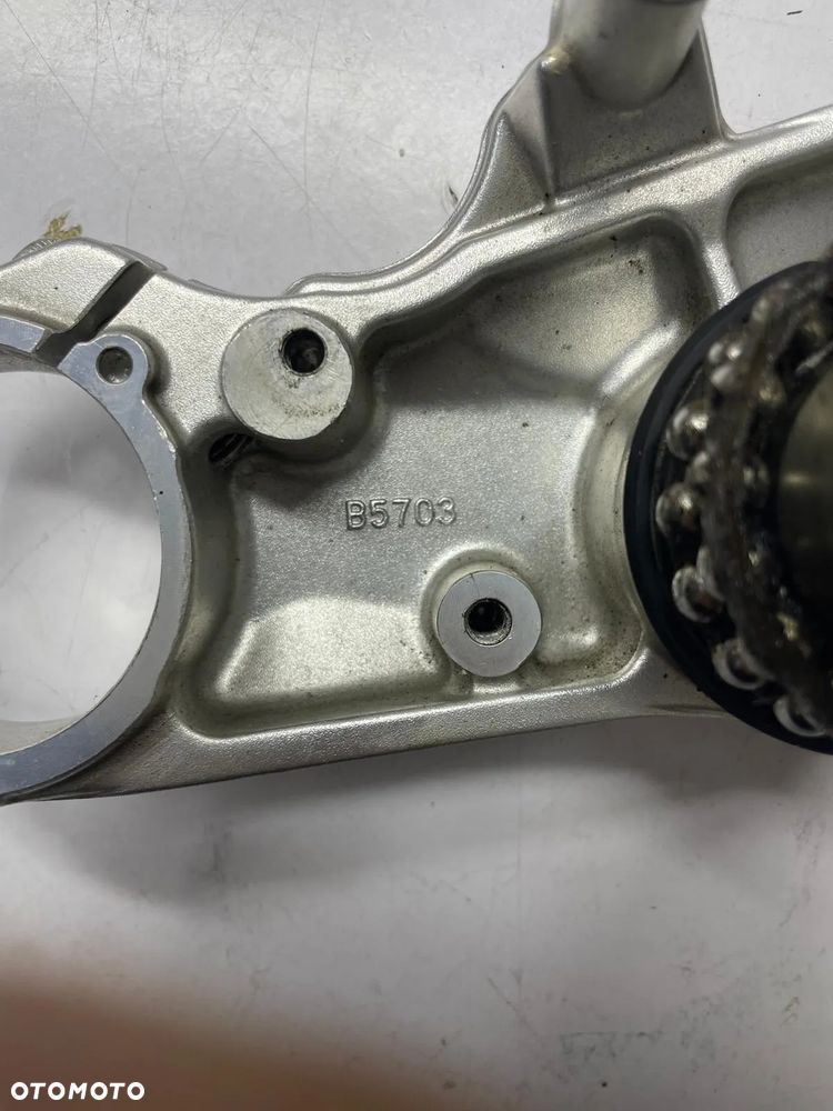 Półka dolna i górna MV Agusta F3 675 11-13 - 3