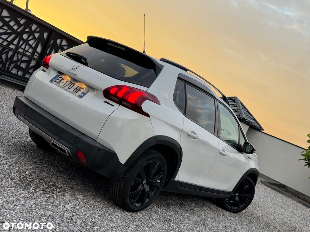 Peugeot 2008 PureTech 110 Stop&Start EAT6 GT-Line Edition - 14