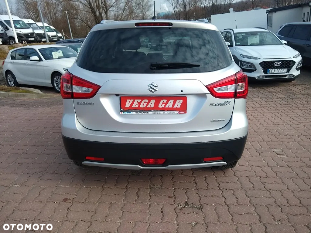 Suzuki SX4 S-Cross 1.0 T Premium 4WD - 22