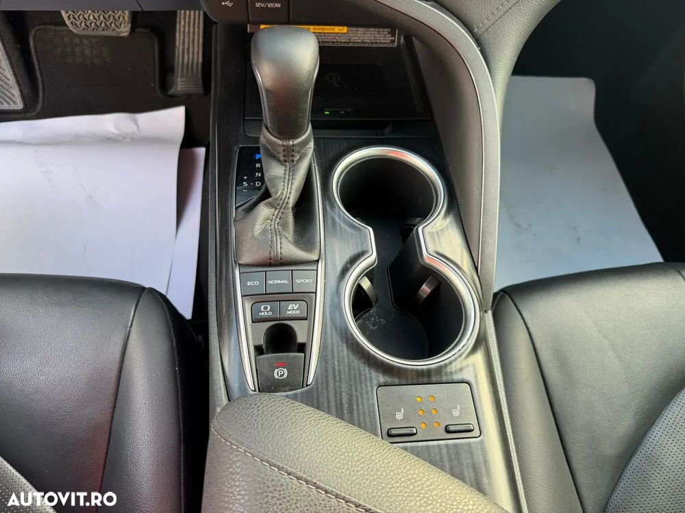 Toyota Camry 2.5 Dynamic - 14