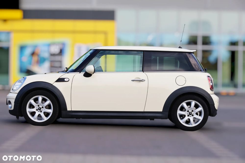 MINI ONE Standard - 5