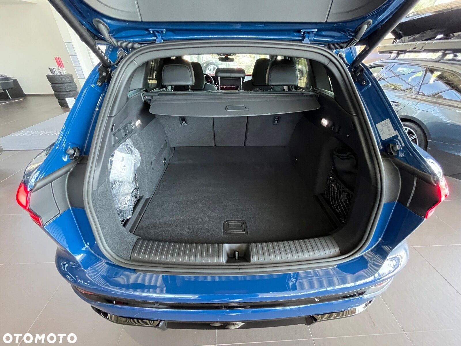 Audi Q6 e-tron - 23