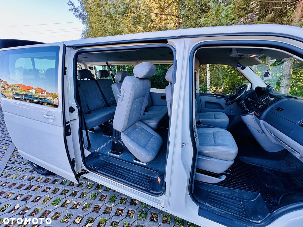 Volkswagen Transporter - 4