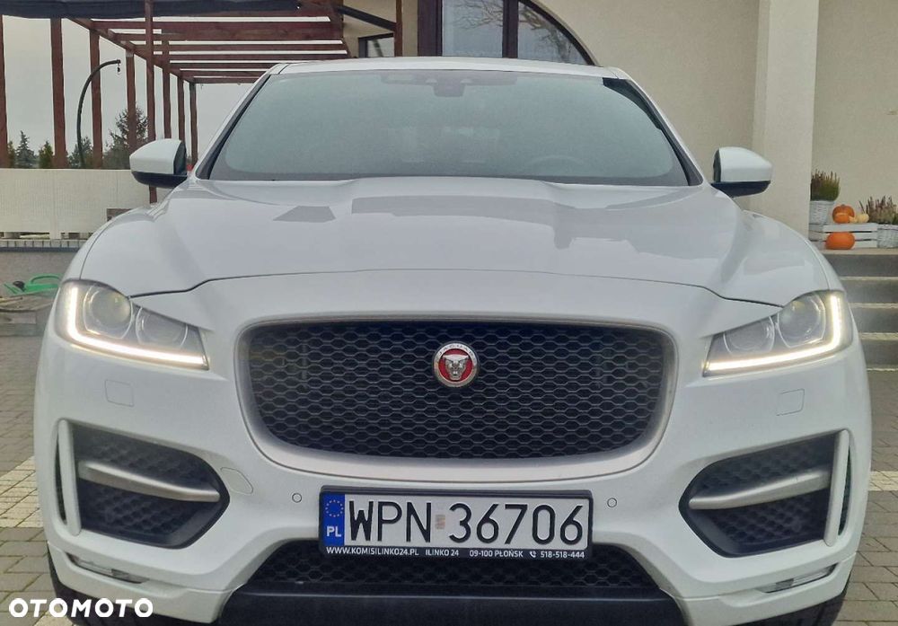 Jaguar F-Pace - 1